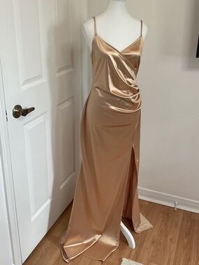 ⭐️Chelsea Thea Champagne High Slit Satin Maxi Gown - size S